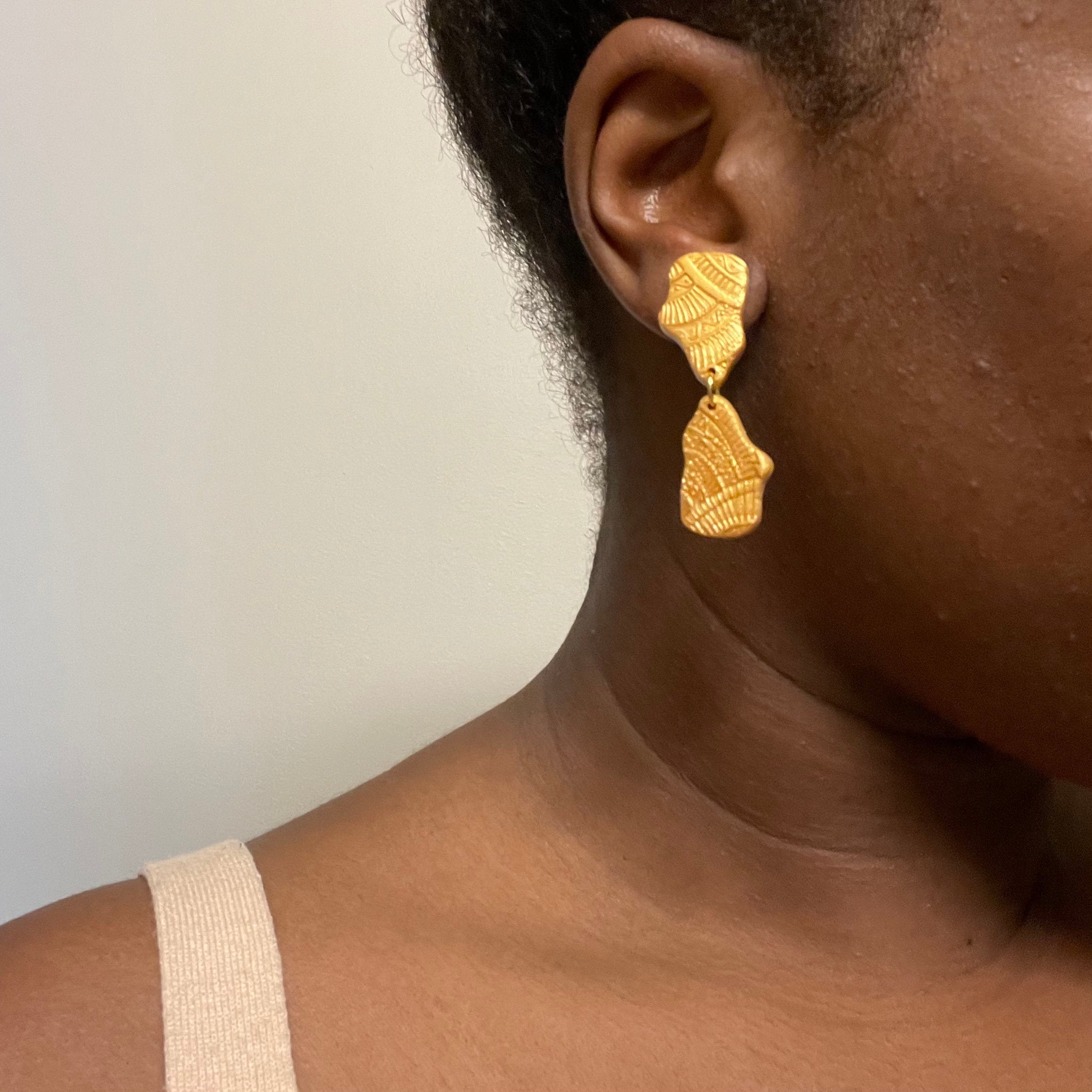 Evivi Earrings